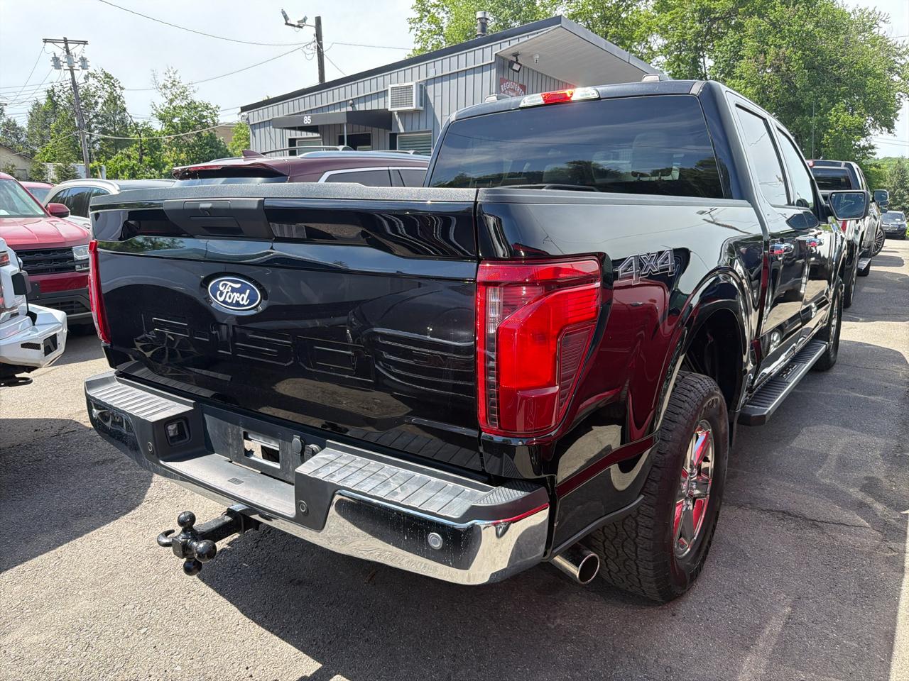 Ford F-150 XLT 4x4 SuperCrew 2025