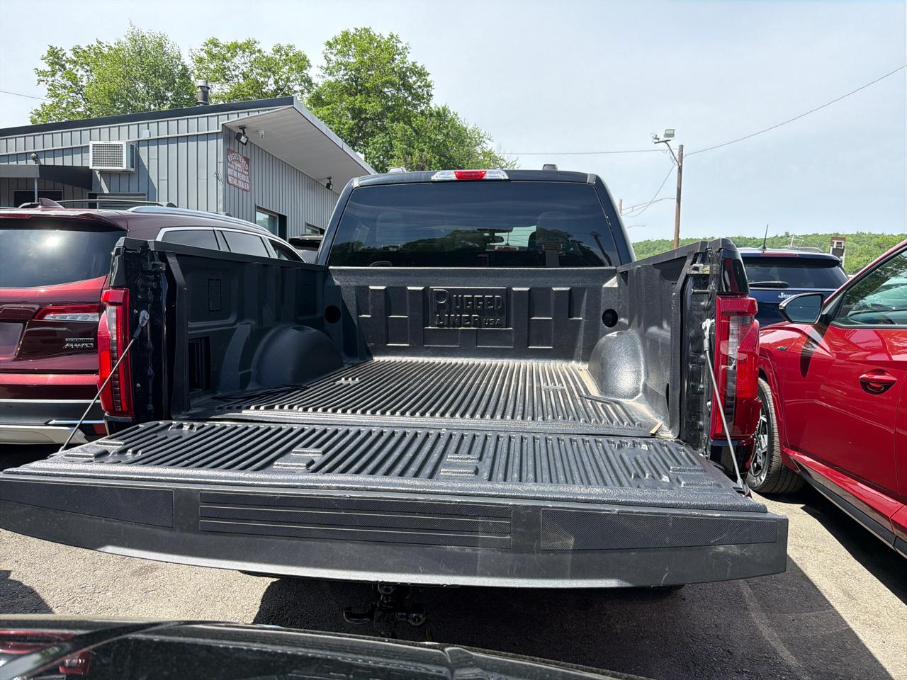 Ford F-150 XLT 4x4 SuperCrew 2025