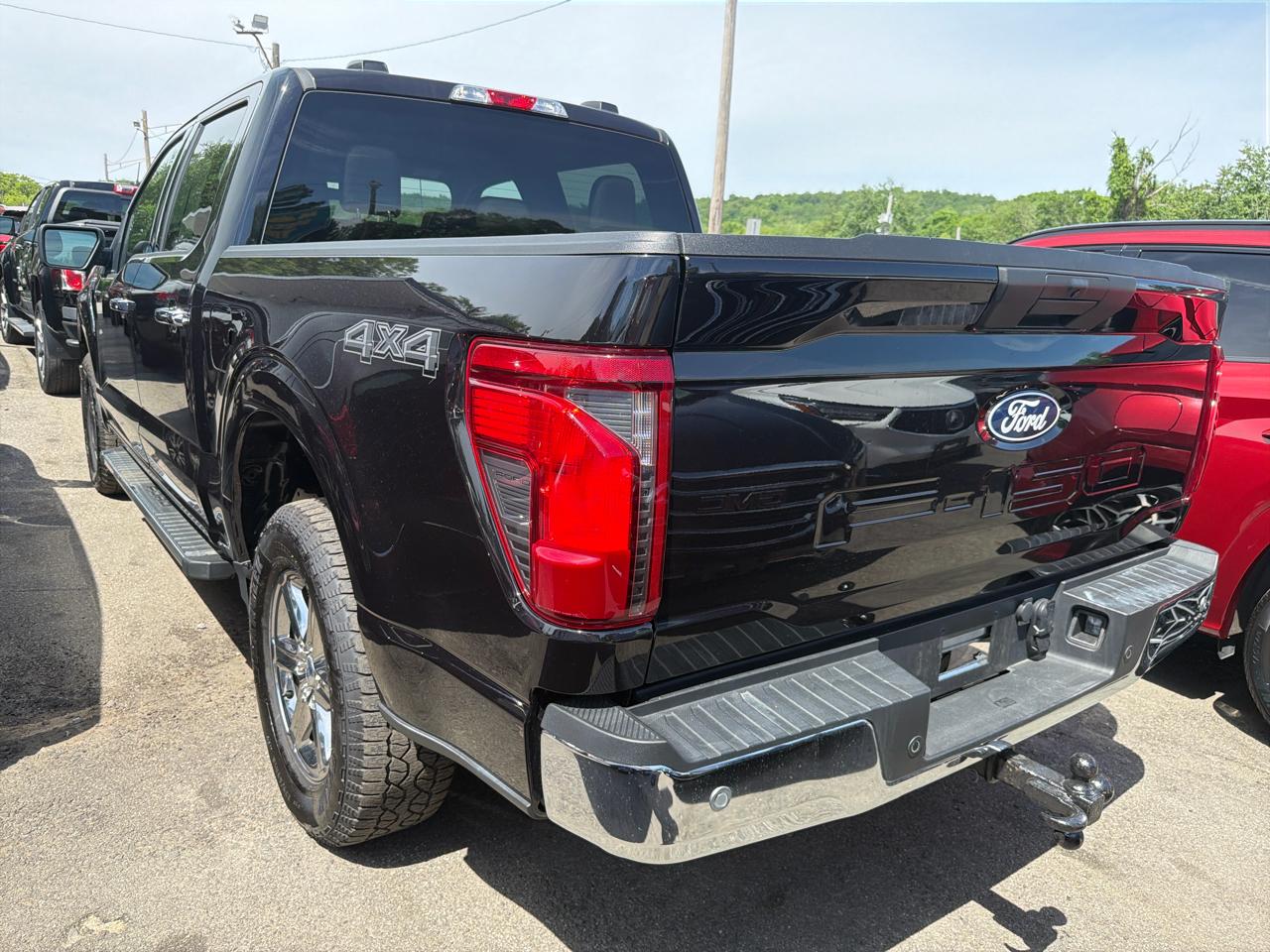 Ford F-150 XLT 4x4 SuperCrew 2025