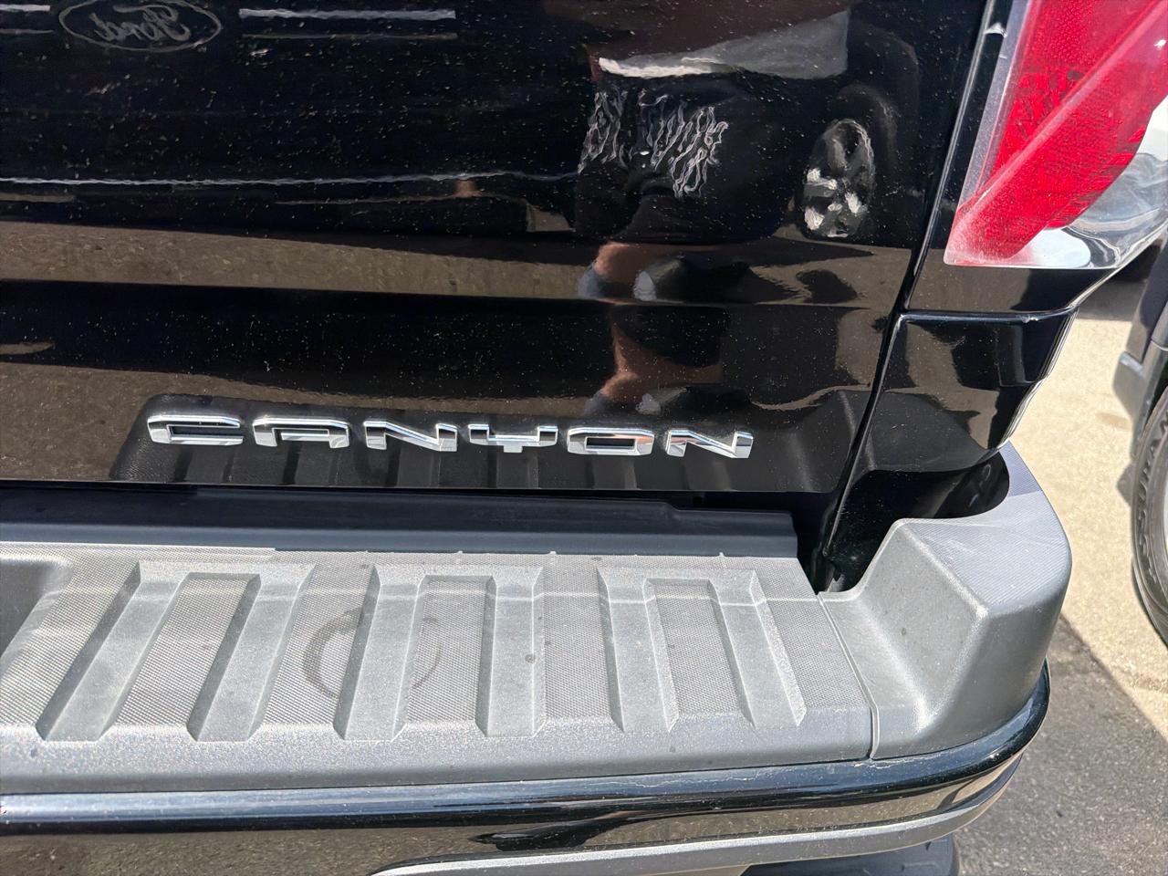 GMC Canyon 4WD Crew Cab Denali 2021