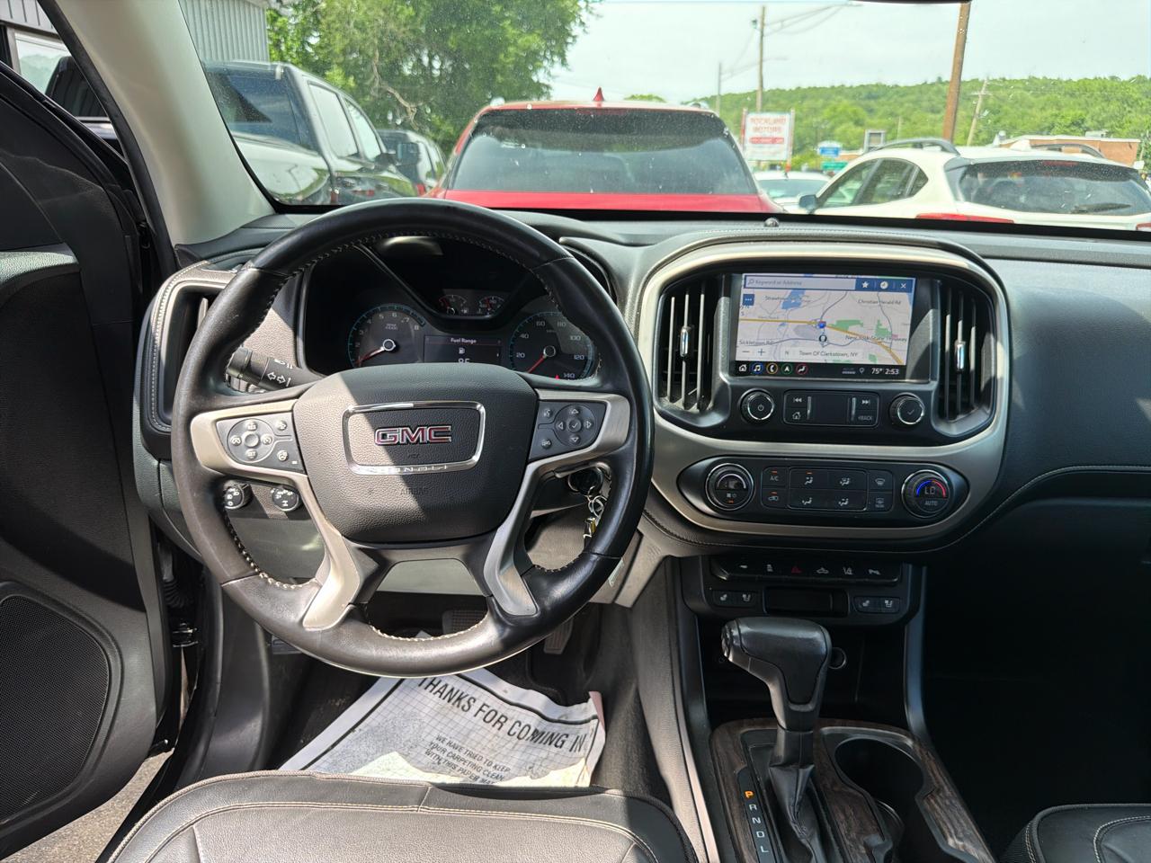 GMC Canyon 4WD Crew Cab Denali 2021