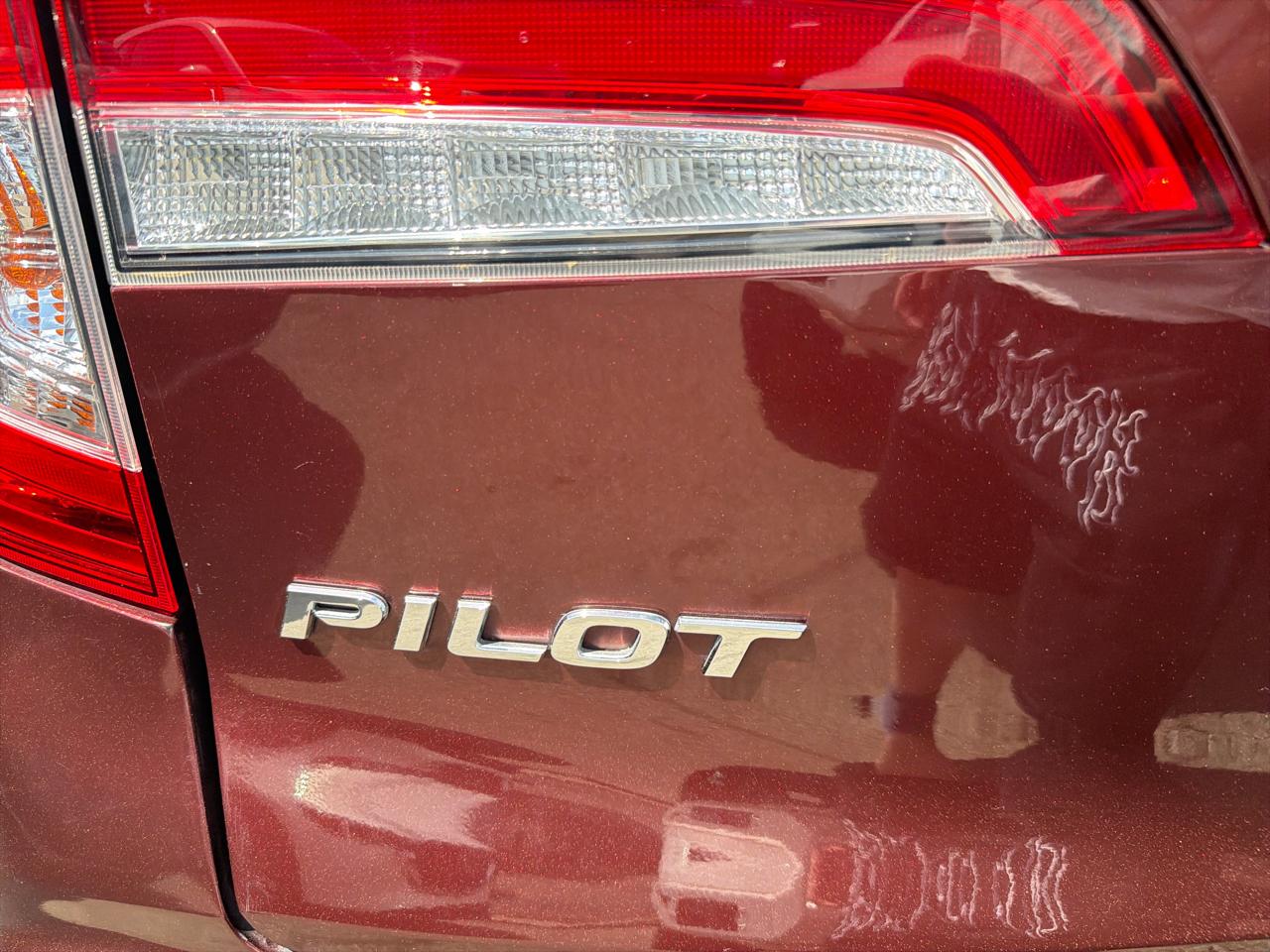 Honda Pilot Touring 7-Passenger AWD 2020