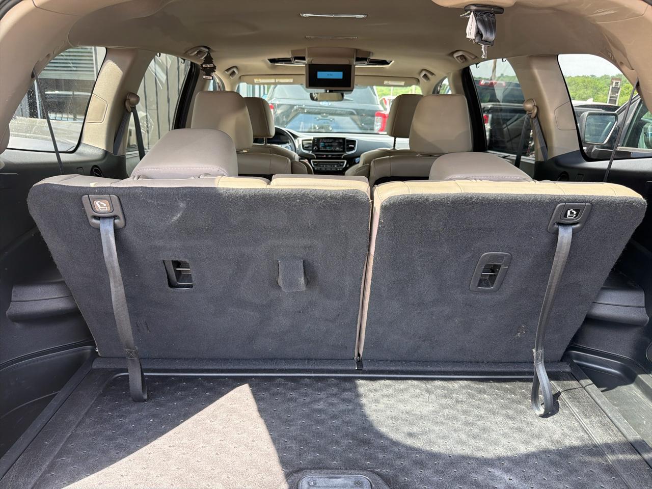 Honda Pilot Touring 7-Passenger AWD 2020