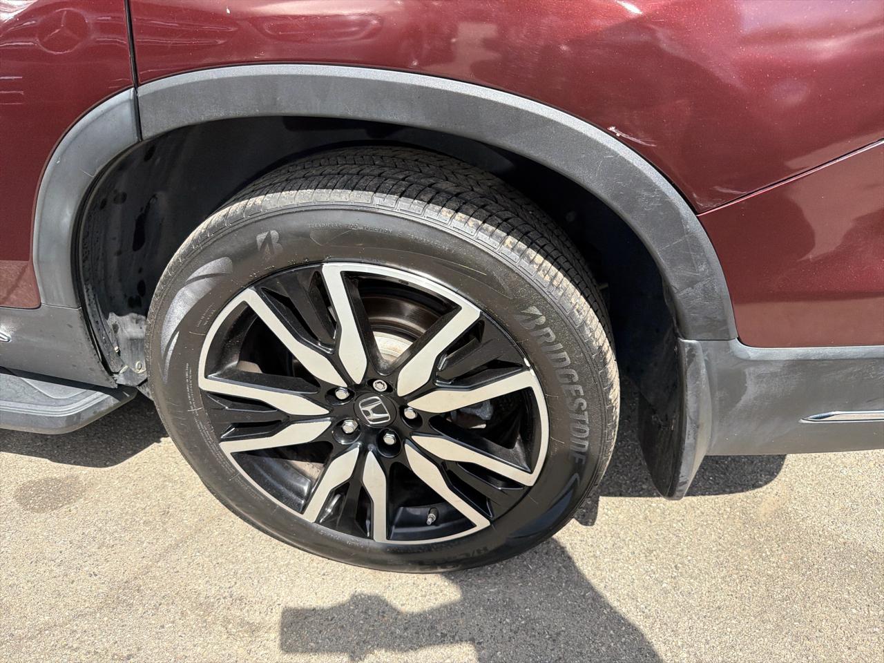 Honda Pilot Touring 7-Passenger AWD 2020