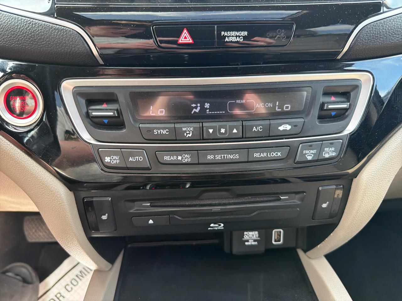 Honda Pilot Touring 7-Passenger AWD 2020