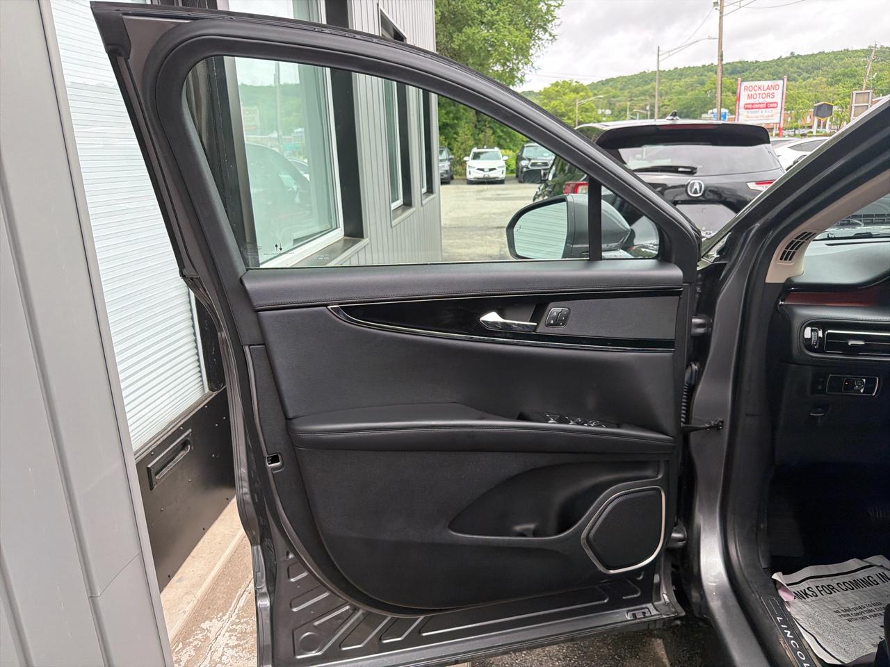 Lincoln Nautilus Reserve AWD 2023