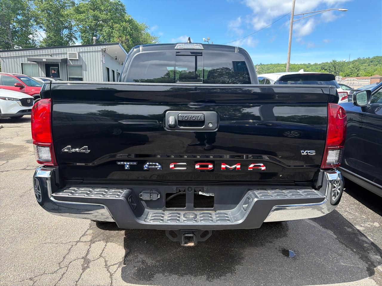 Toyota Tacoma 4WD TRD Off Road Double Cab 5' Bed V6 MT (Natl) 2023