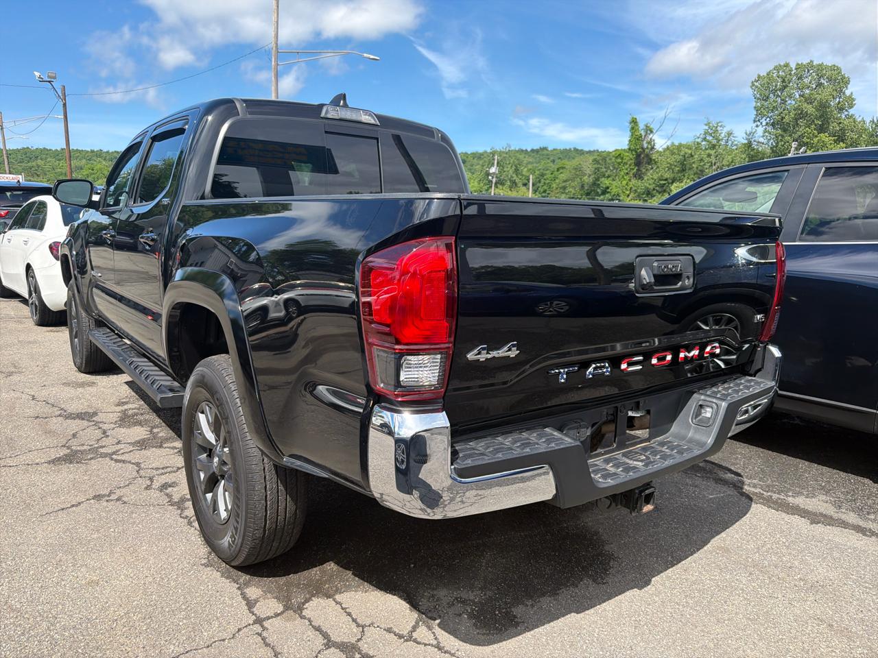 Toyota Tacoma 4WD TRD Off Road Double Cab 5' Bed V6 MT (Natl) 2023