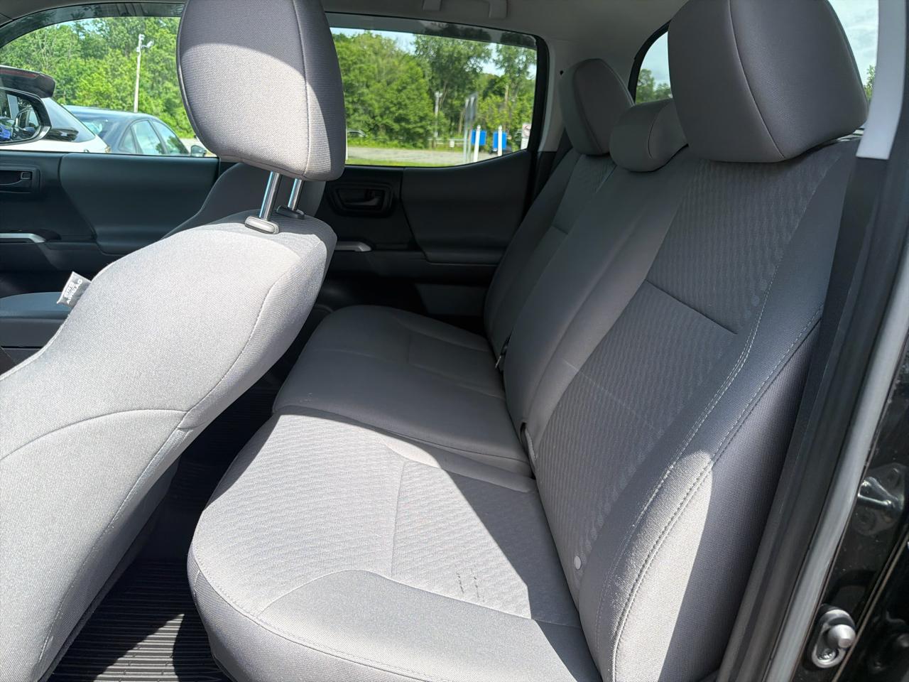 Toyota Tacoma 4WD TRD Off Road Double Cab 5' Bed V6 MT (Natl) 2023