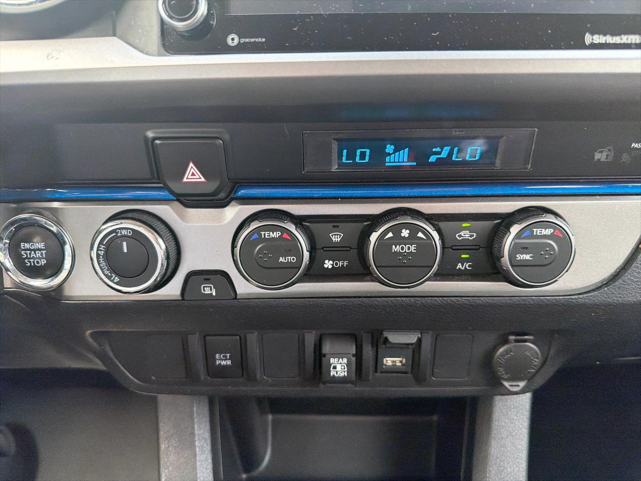 Toyota Tacoma 4WD TRD Off Road Double Cab 5' Bed V6 MT (Natl) 2023