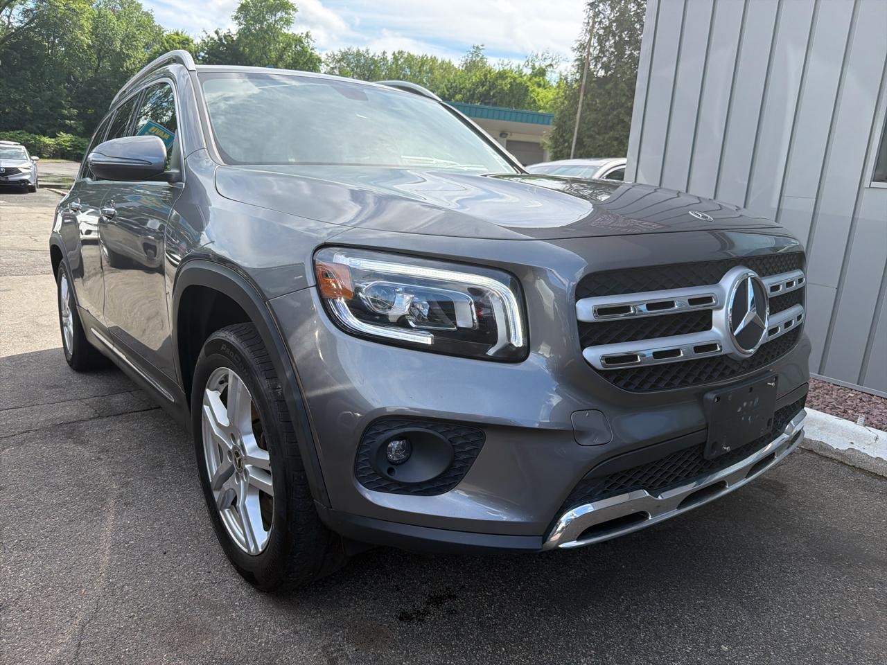 Mercedes-Benz GLB GLB 250 4MATIC SUV 2023