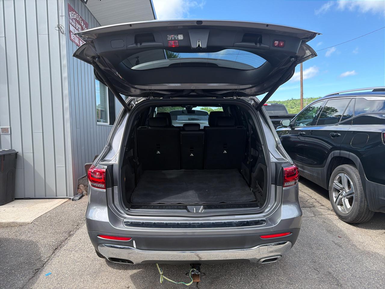 Mercedes-Benz GLB GLB 250 4MATIC SUV 2023