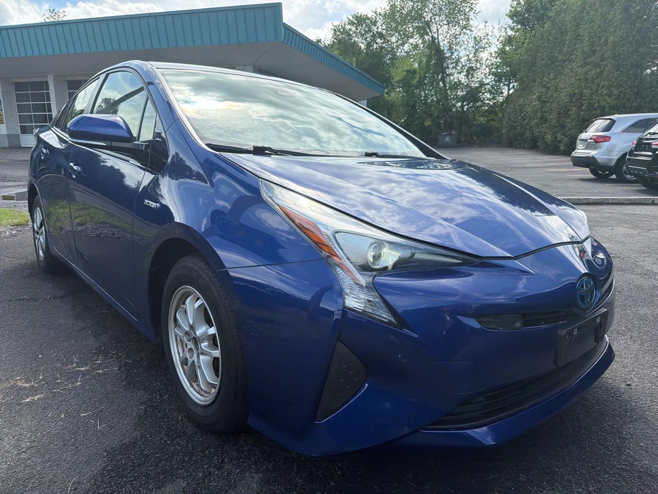 Toyota Prius Three Touring (Natl) 2018