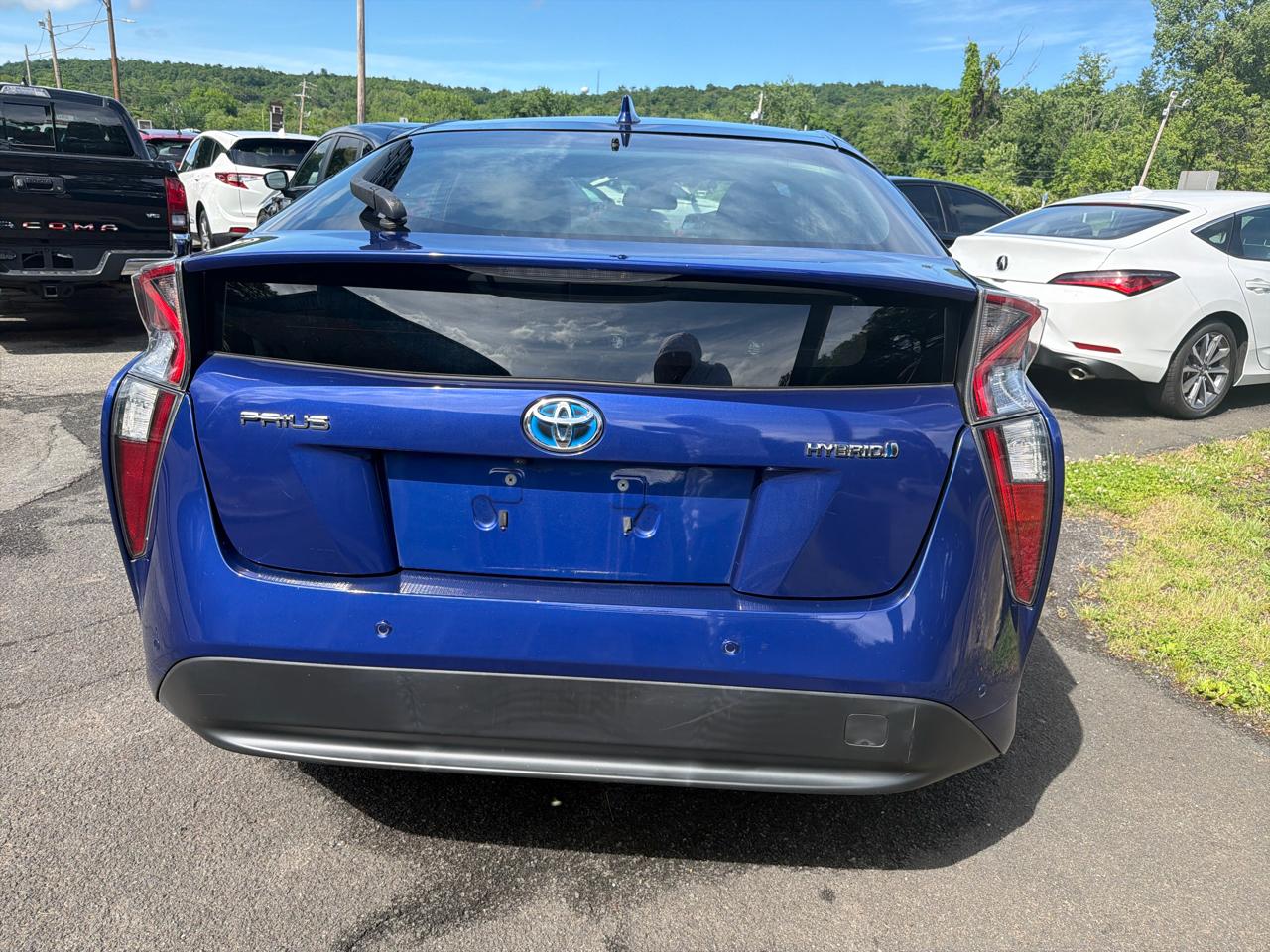 Toyota Prius Three Touring (Natl) 2018