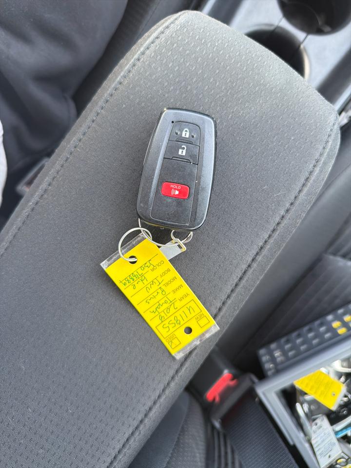 Toyota Prius Three Touring (Natl) 2018