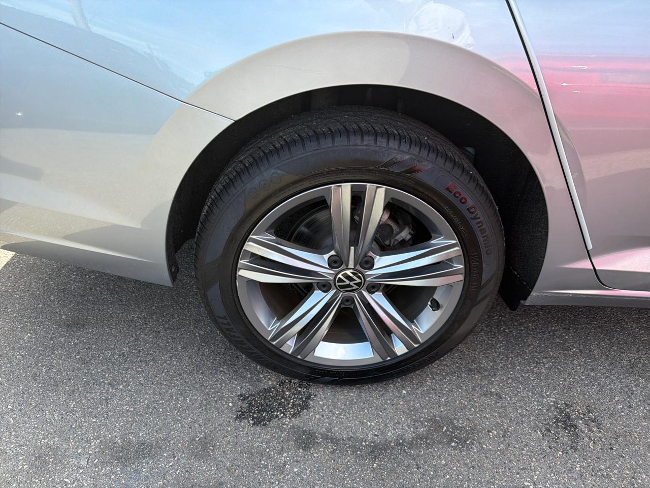 Volkswagen Jetta SE Auto 2023