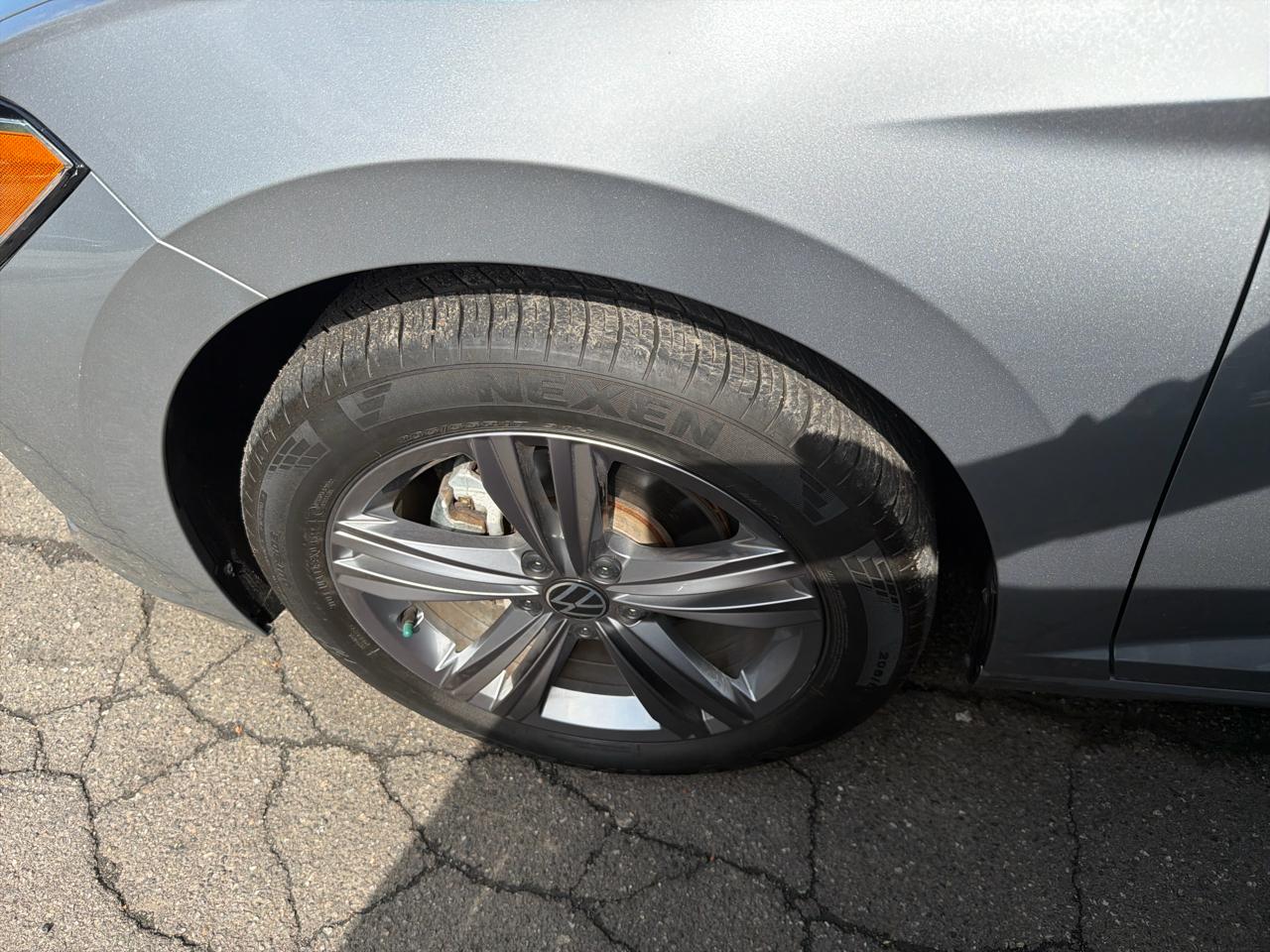 Volkswagen Jetta SE Auto 2023