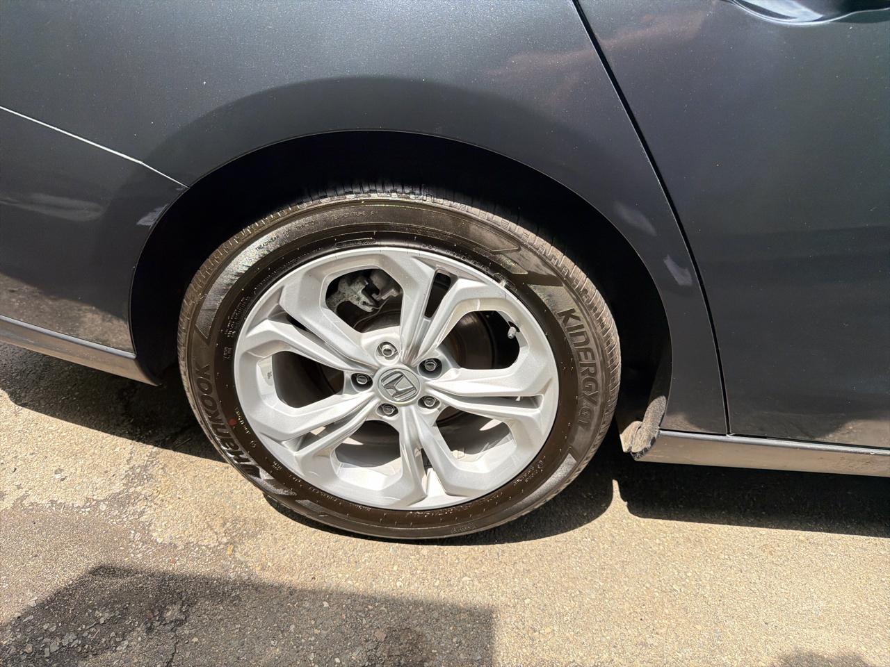 Honda Accord Sedan LX CVT 2024