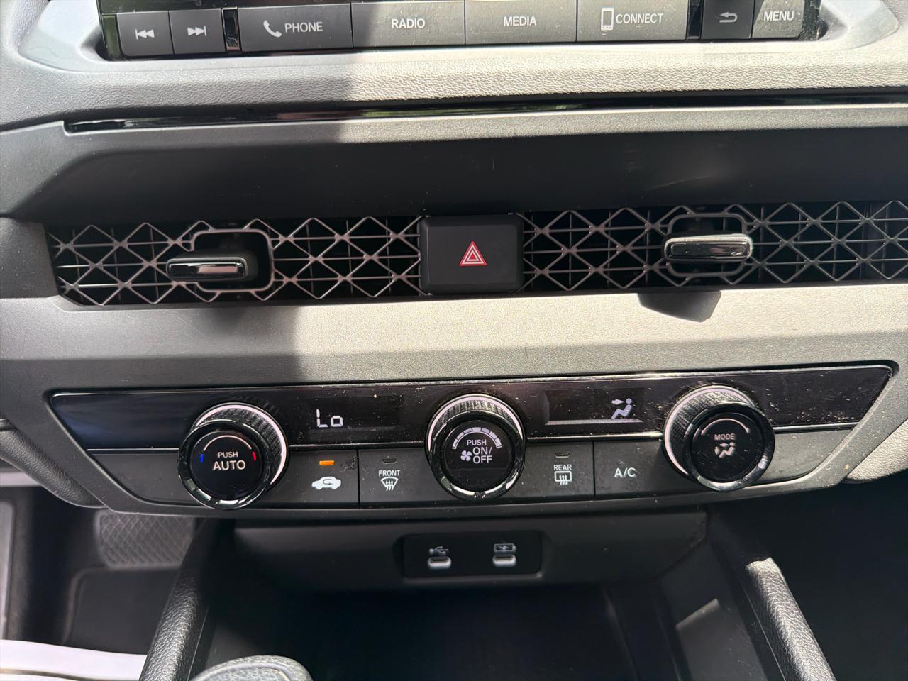 Honda Accord Sedan LX CVT 2024
