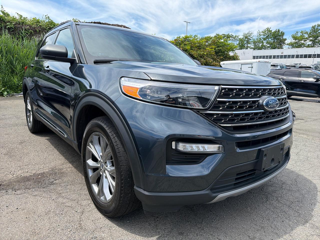Ford Explorer XLT 2022