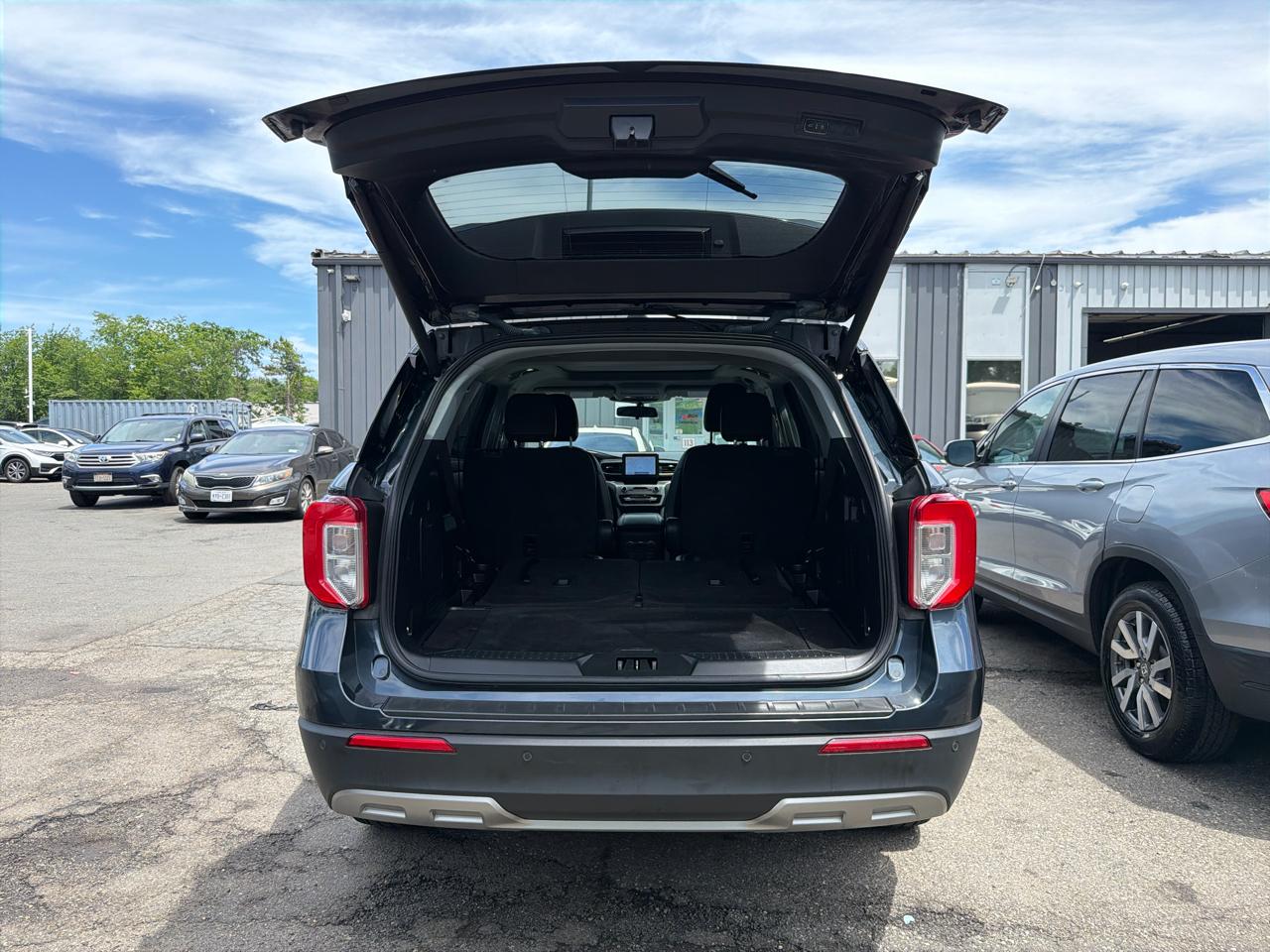 Ford Explorer XLT 2022