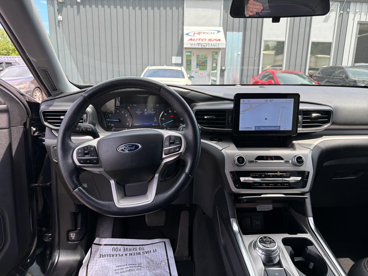Ford Explorer XLT 2022