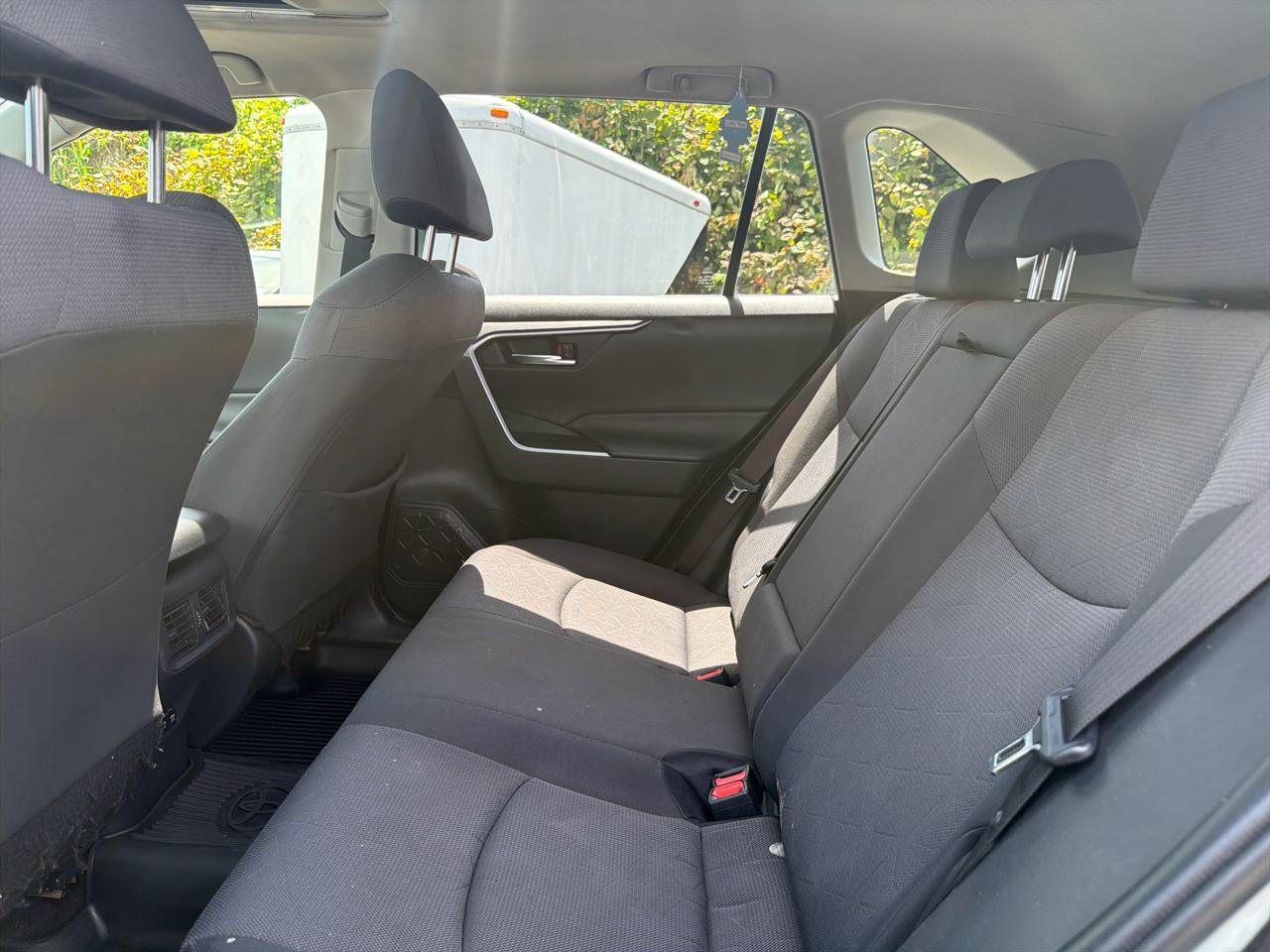 Toyota RAV4 XLE AWD (Natl) 2019