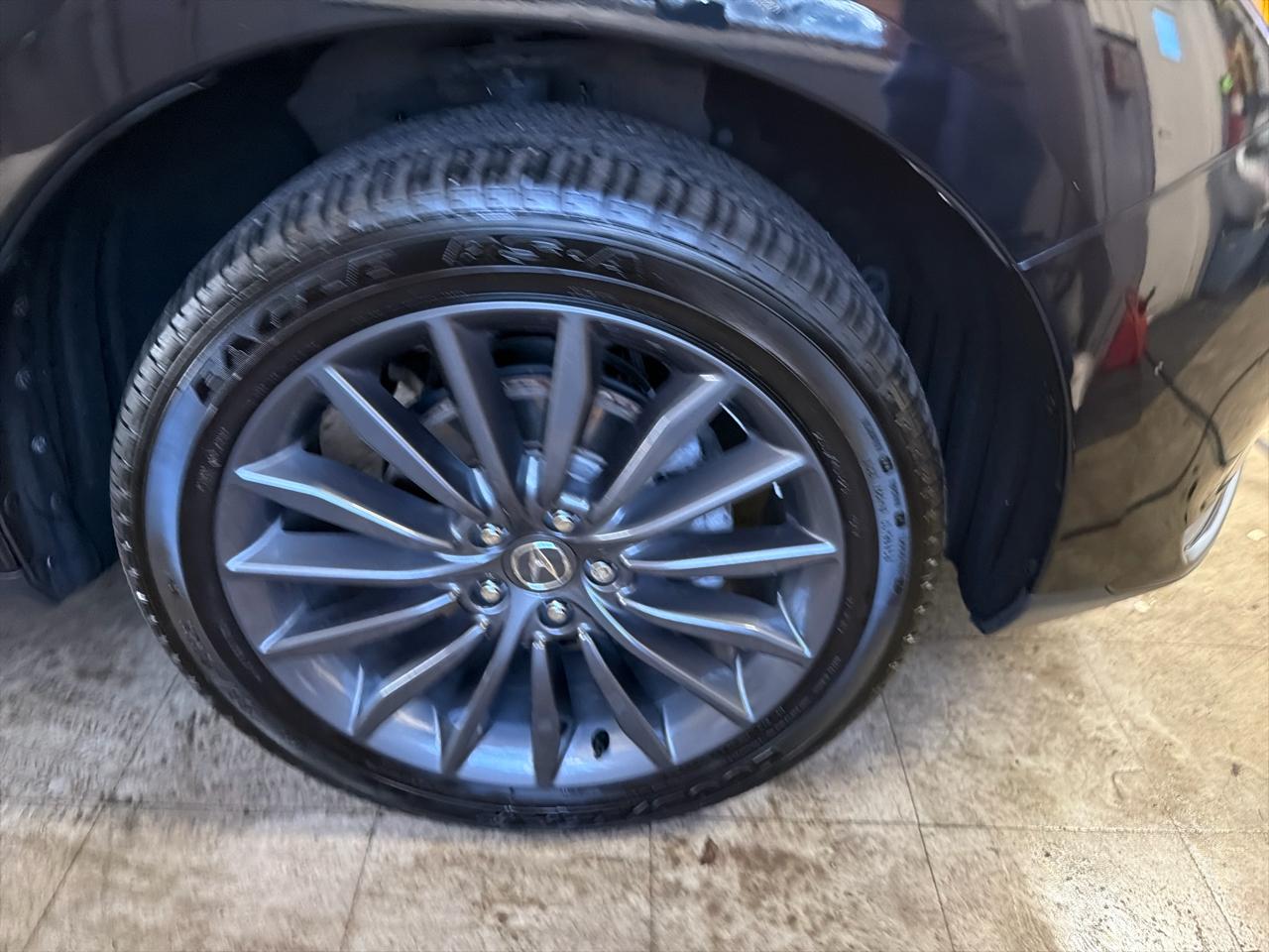 Acura RDX SH-AWD w/A-Spec Advance Package 2024