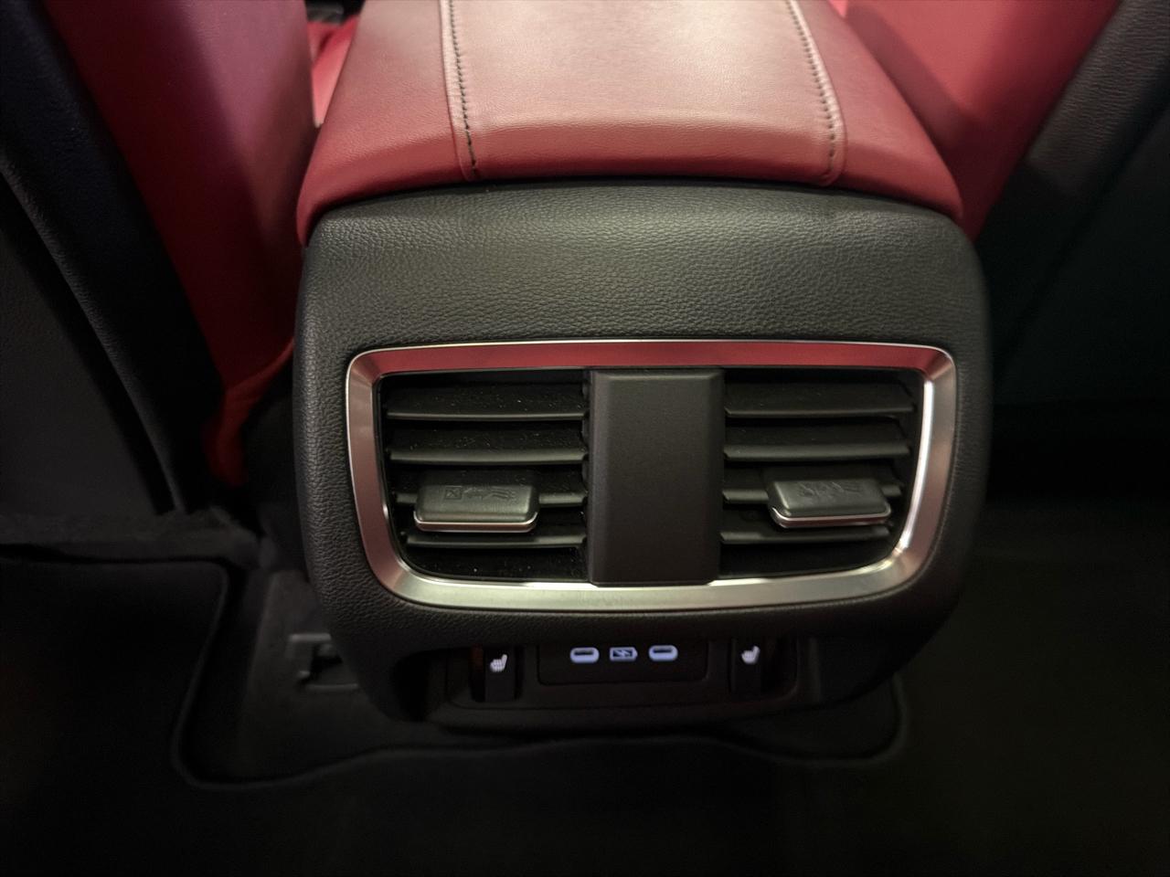 Acura RDX SH-AWD w/A-Spec Advance Package 2024