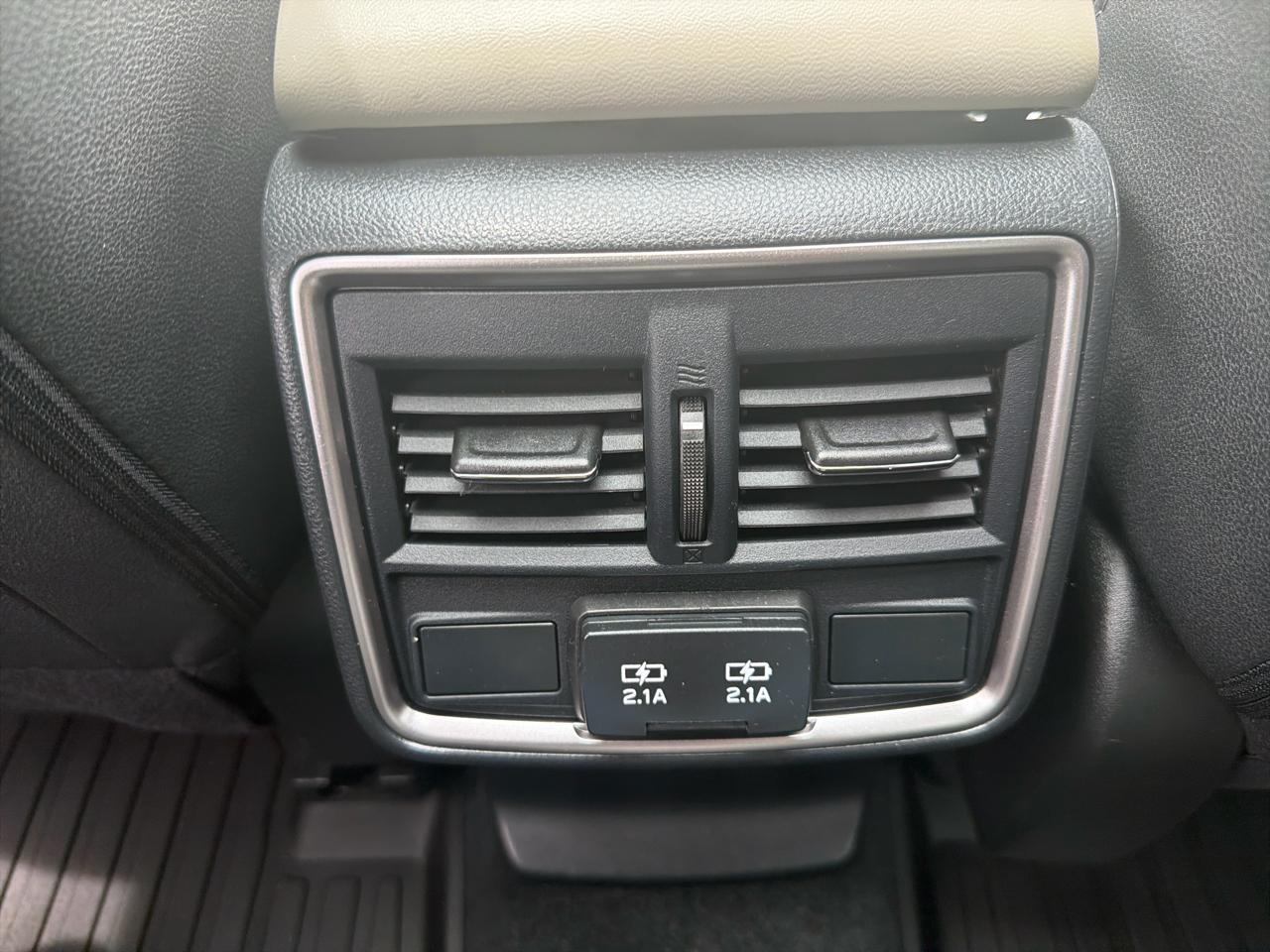 Subaru Forester Premium AWD 2024