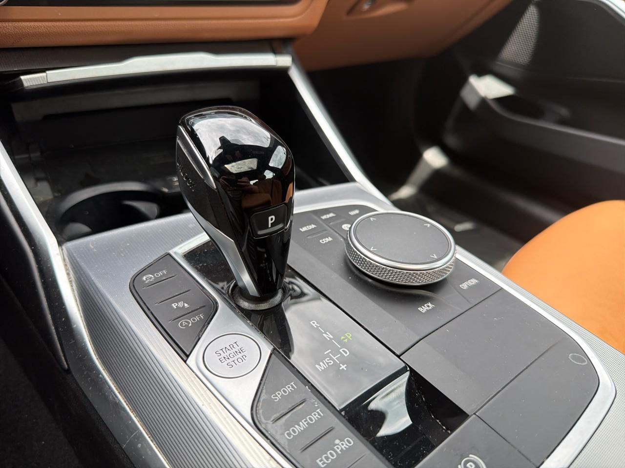 BMW 3 Series 330i xDrive Sedan North America 2022