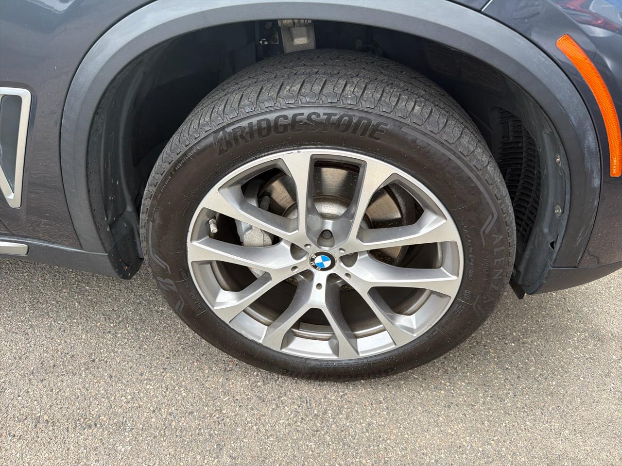 BMW X5 xDrive40i Sports Activity Vehicle 2019
