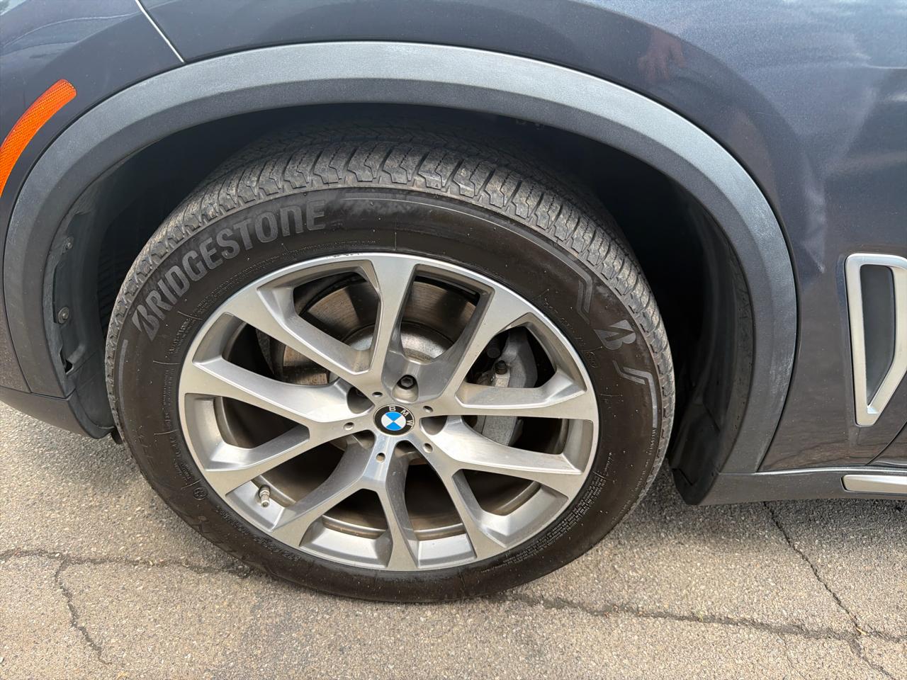 BMW X5 xDrive40i Sports Activity Vehicle 2019