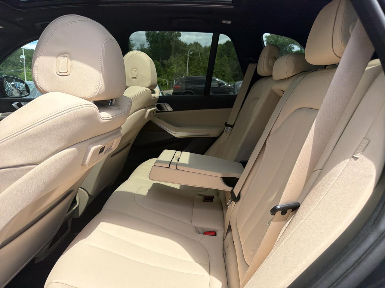 BMW X5 xDrive40i Sports Activity Vehicle 2019