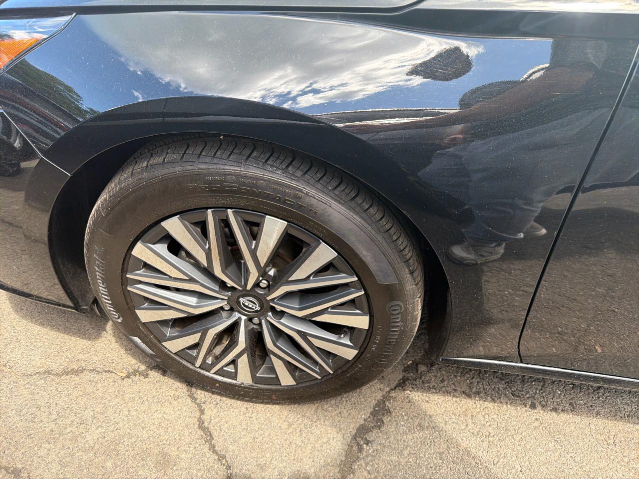 Nissan Altima 2.5 SV Sedan 2024