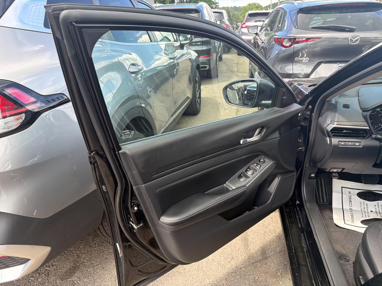 Nissan Altima 2.5 SV Sedan 2024