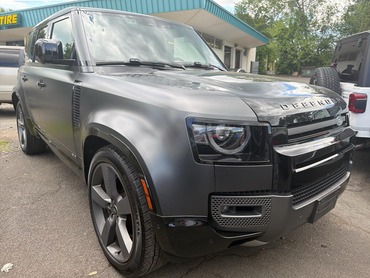 Land Rover Defender 110 Carpathian Edition AWD 2023