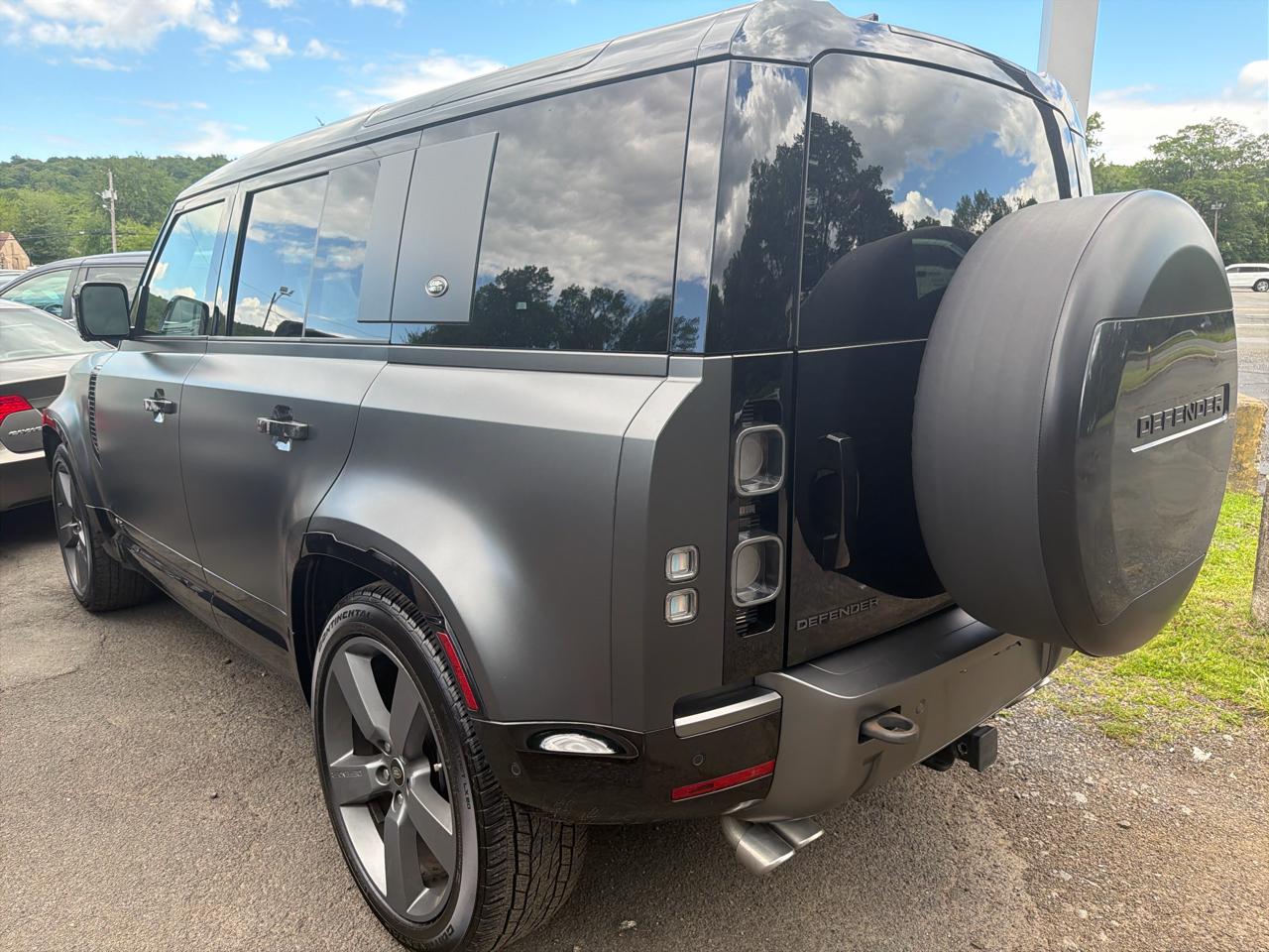 Land Rover Defender 110 Carpathian Edition AWD 2023