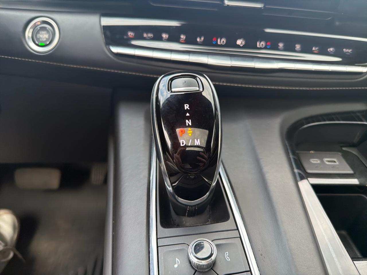 Cadillac Escalade AWD 4dr V-Series 2023
