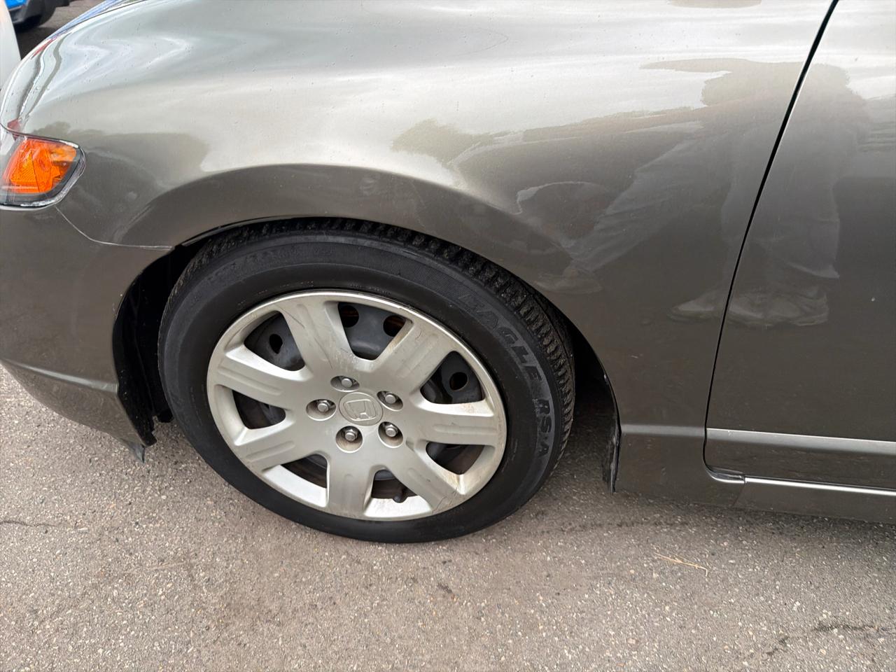Honda Civic Sdn LX AT 2006