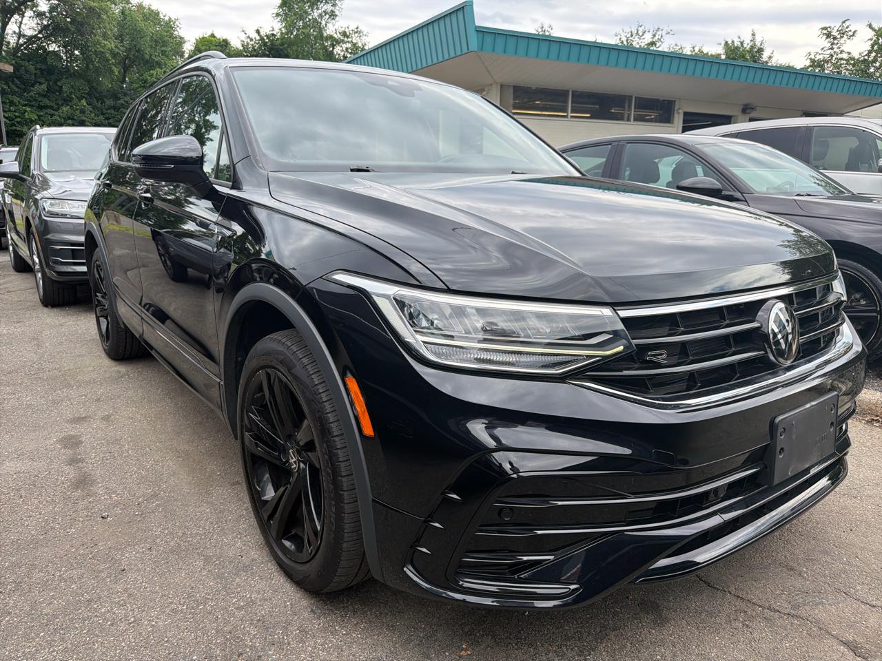 Volkswagen Tiguan 2.0T SE R-Line Black 4MOTION 2023