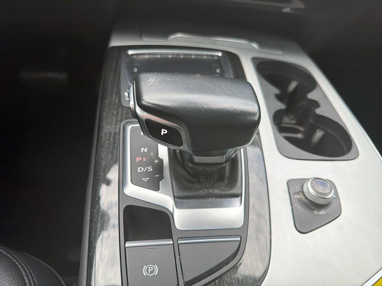Audi Q7 SE Premium 45 TFSI quattro 2019