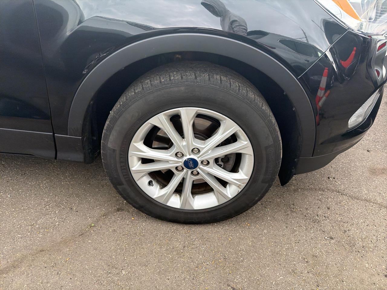 Ford Escape SEL 4WD 2018