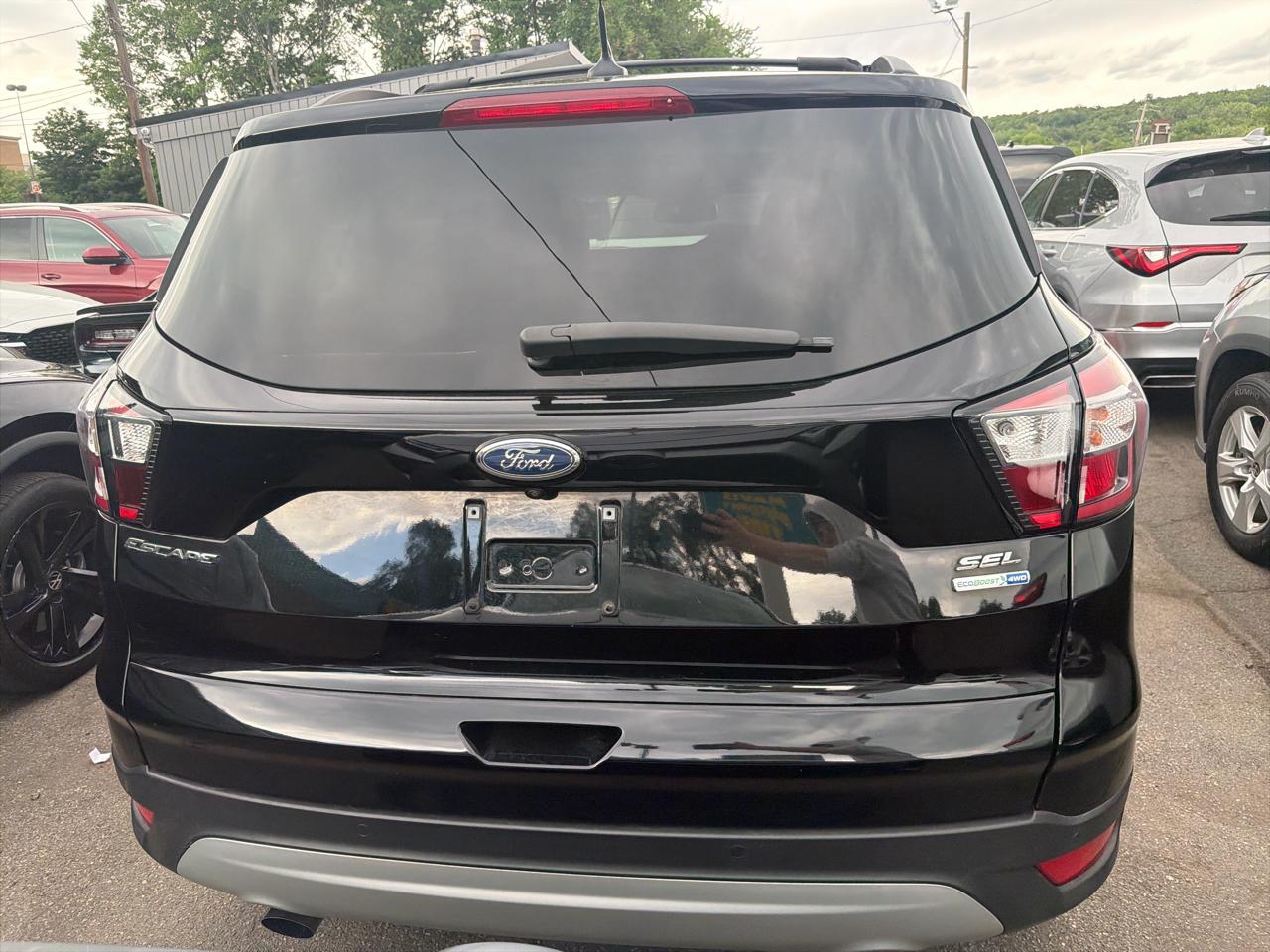 Ford Escape SEL 4WD 2018