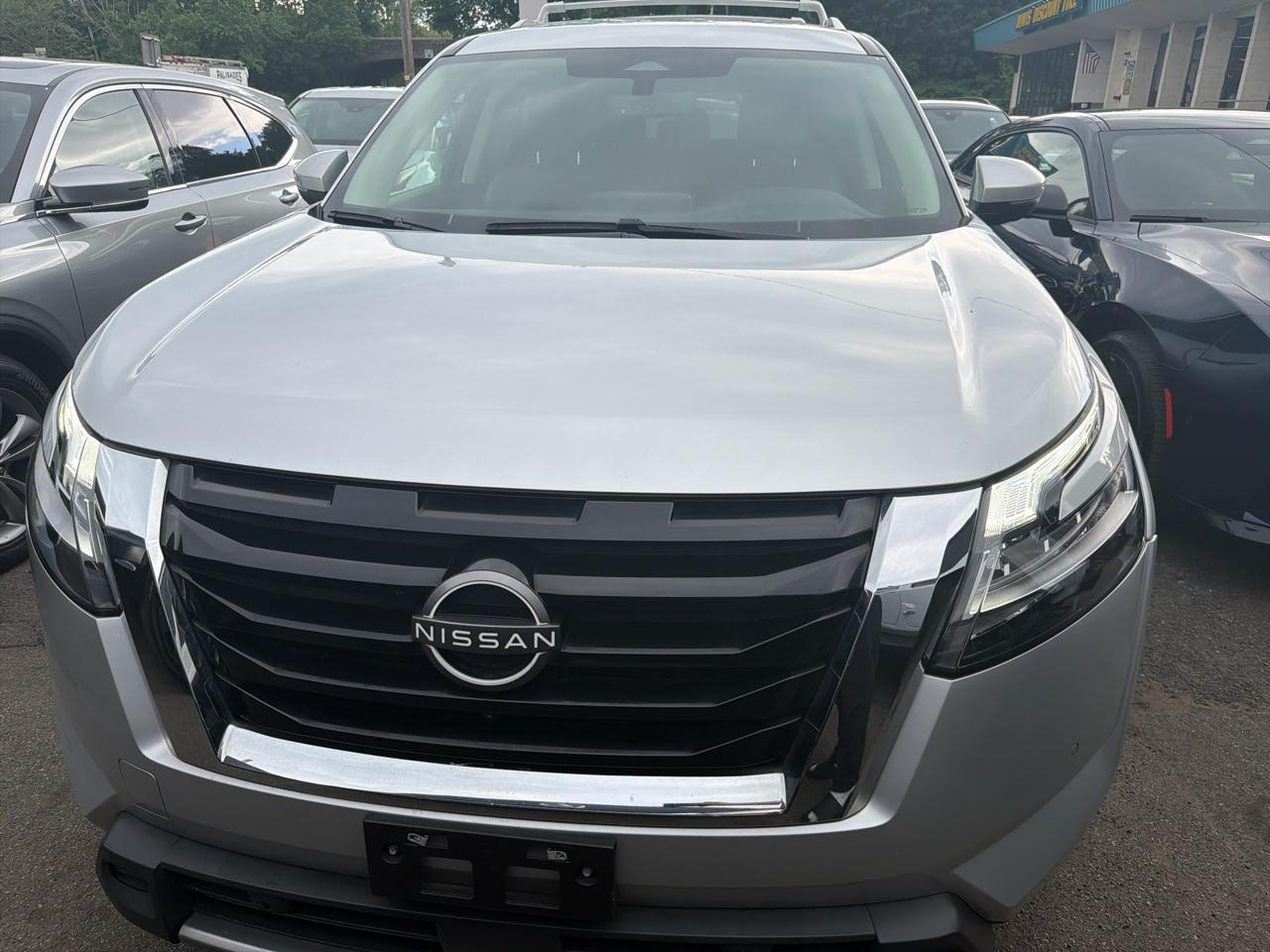 Nissan Pathfinder SL 4WD 2023