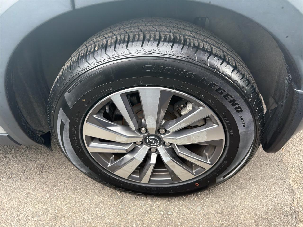 Nissan Pathfinder SL 4WD 2023