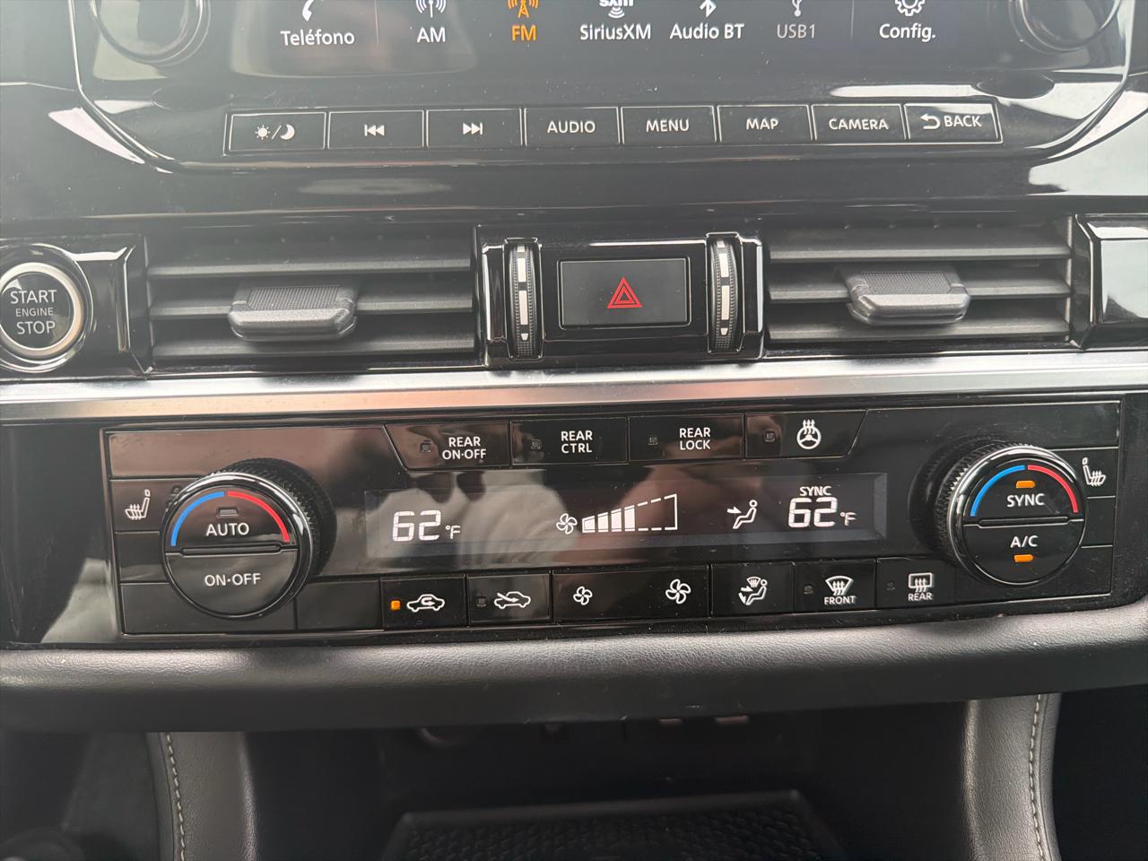 Nissan Pathfinder SL 4WD 2023