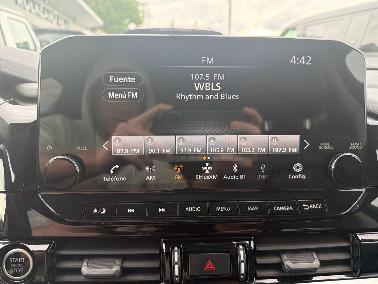 Nissan Pathfinder SL 4WD 2023