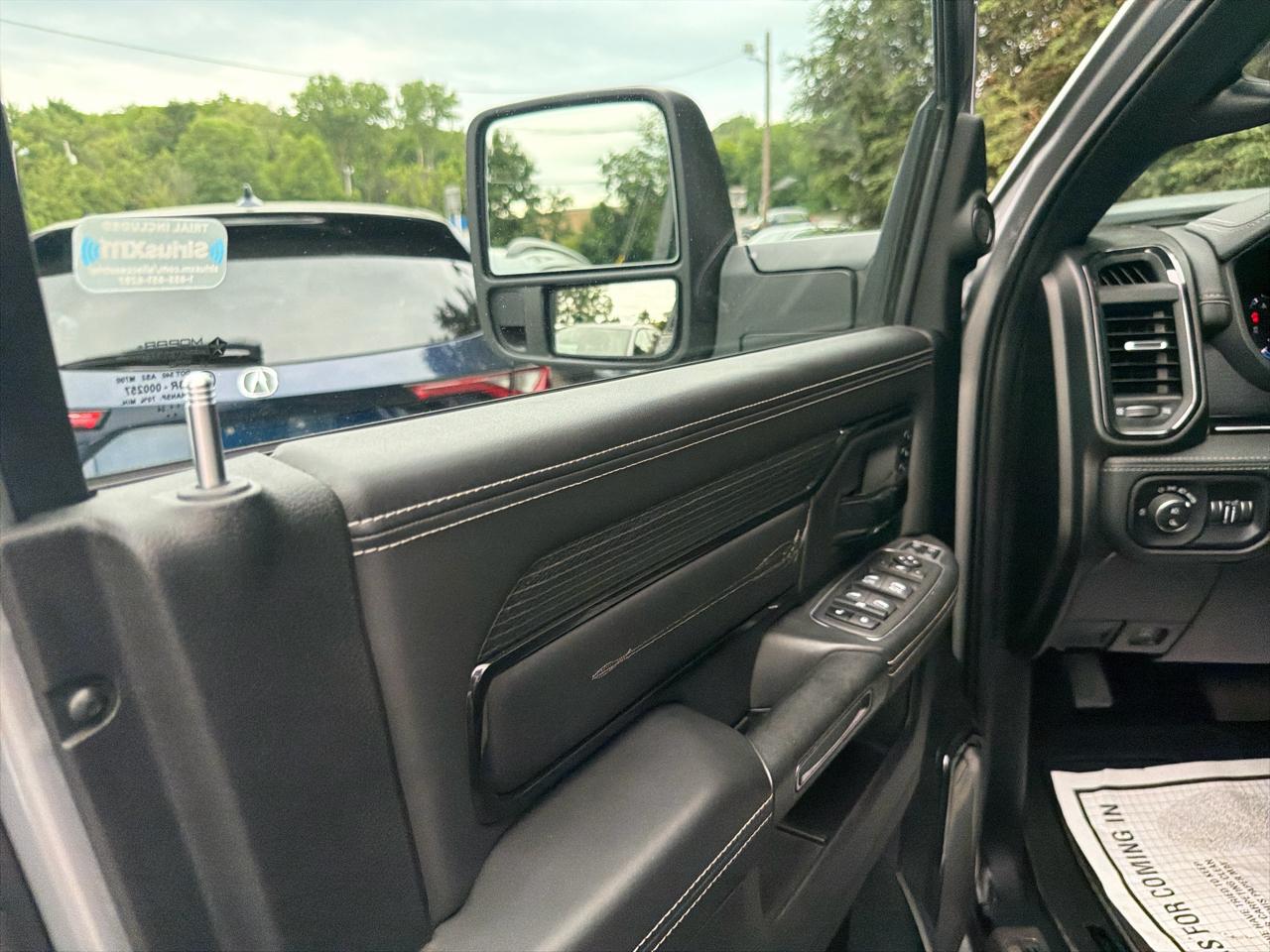 RAM 3500 Limited 4x4 Crew Cab 8' Box 2024