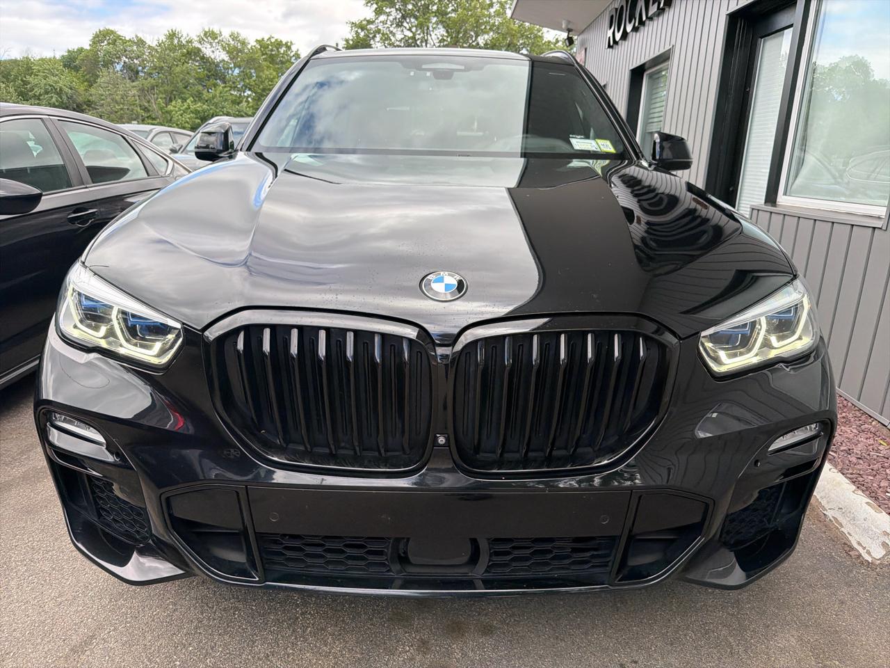 BMW X5 M50i Sports Activity Vehicle 2021